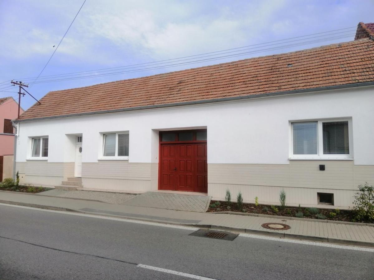 Nakonci Apartamento Vacenovice Exterior foto